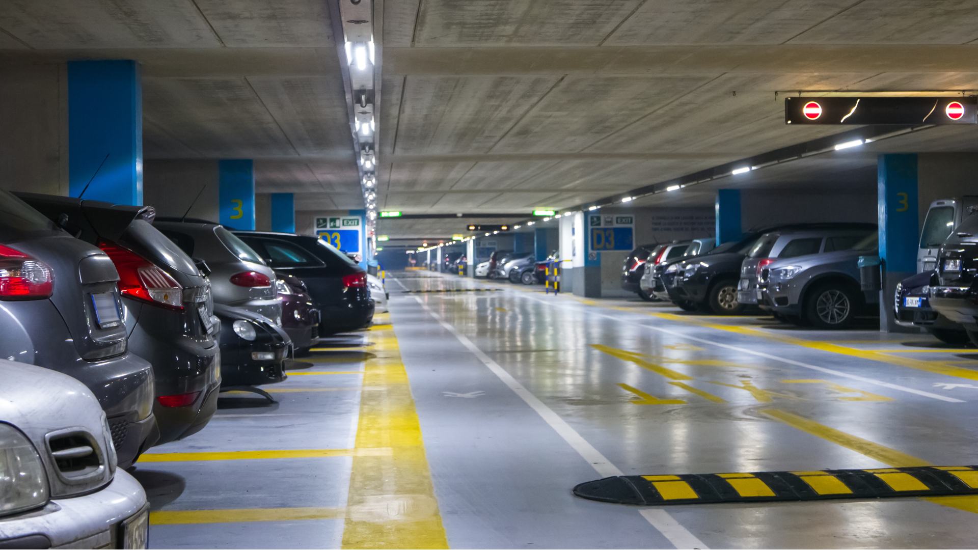 Rows of cars in a parking garage