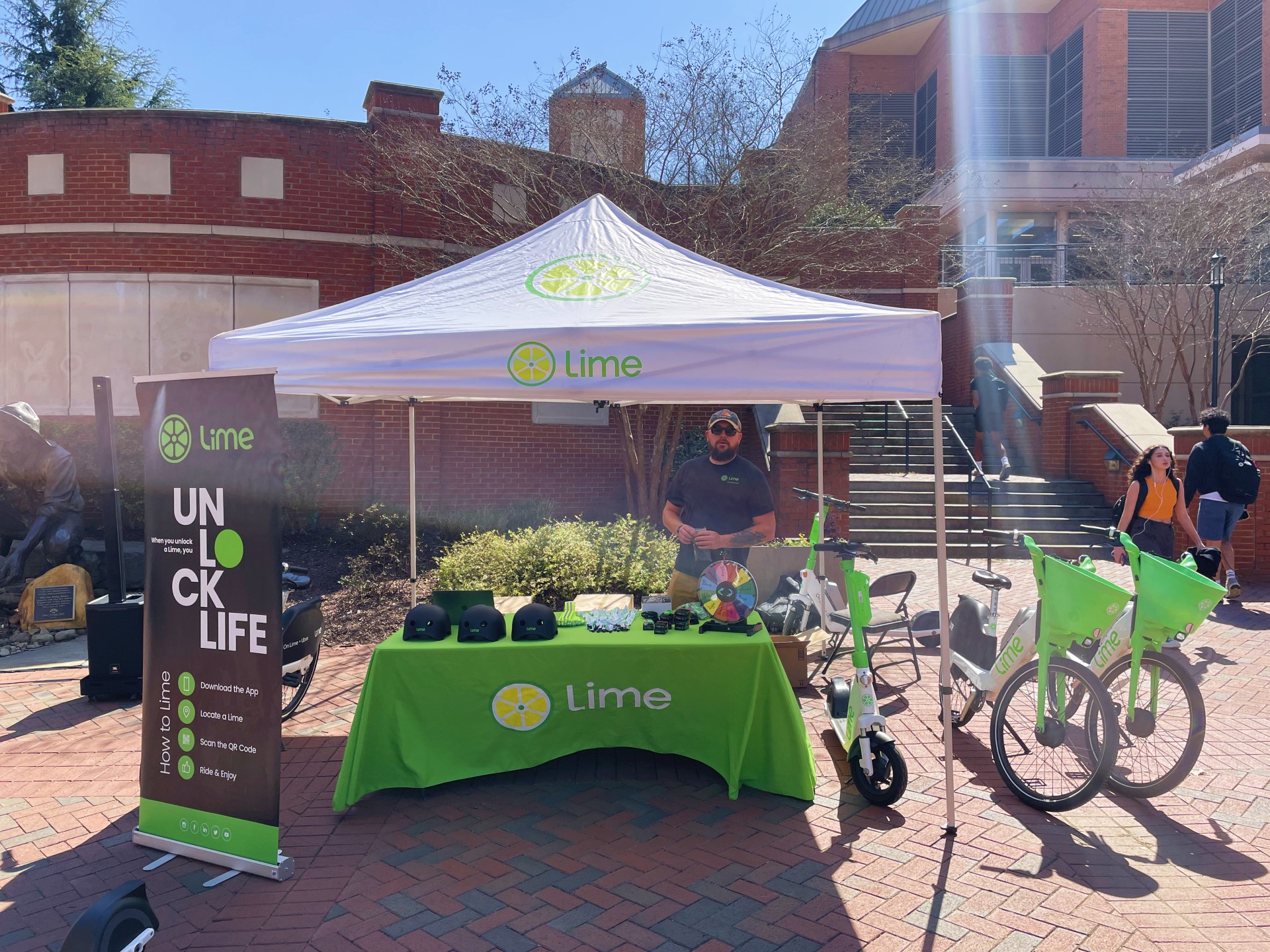 LIme event tent