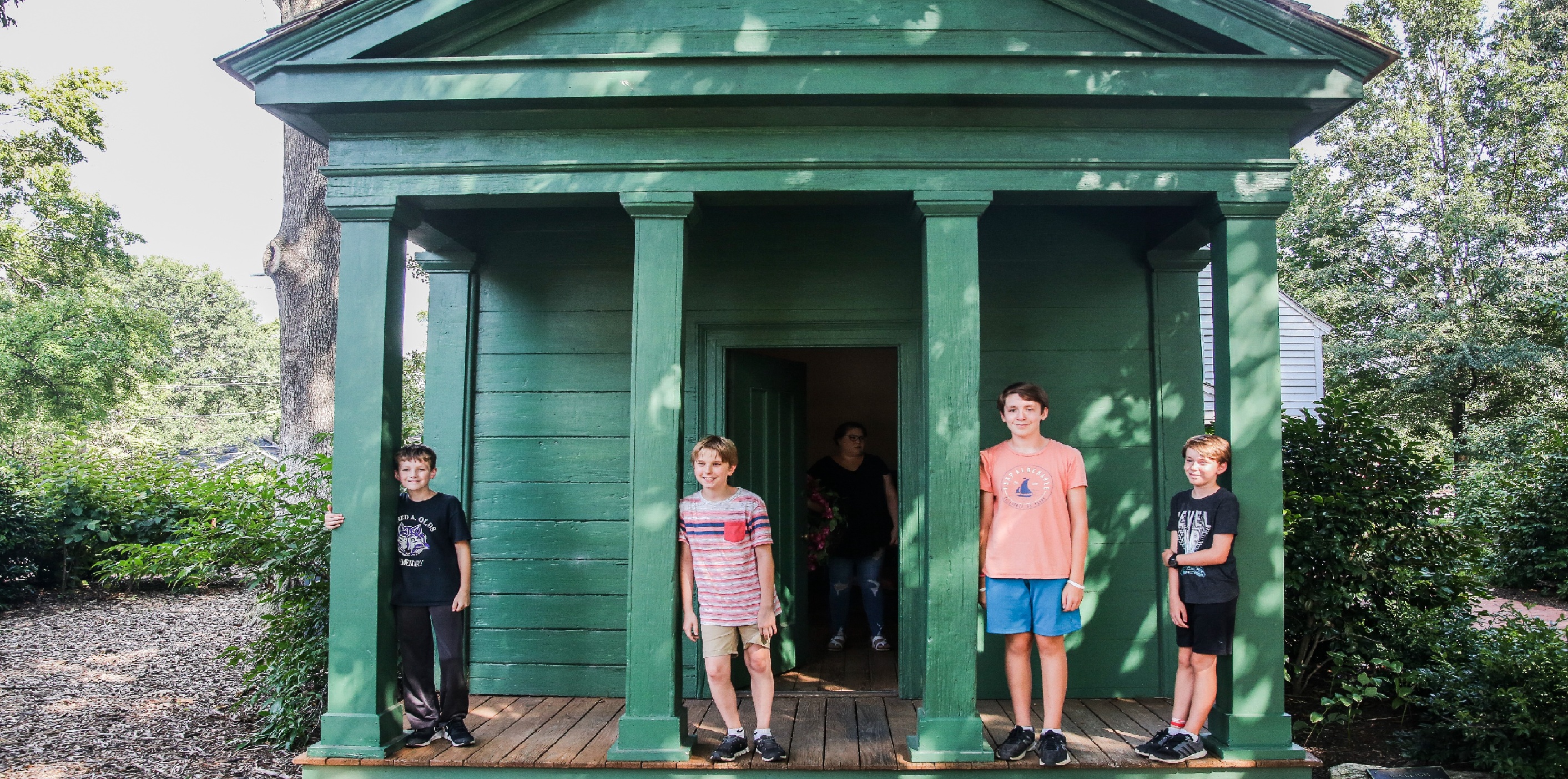 kids on a mordecai tour