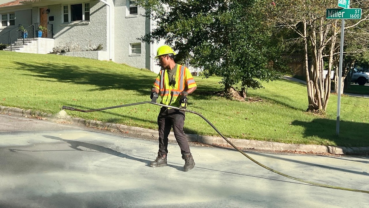 Street rejuvenation worker