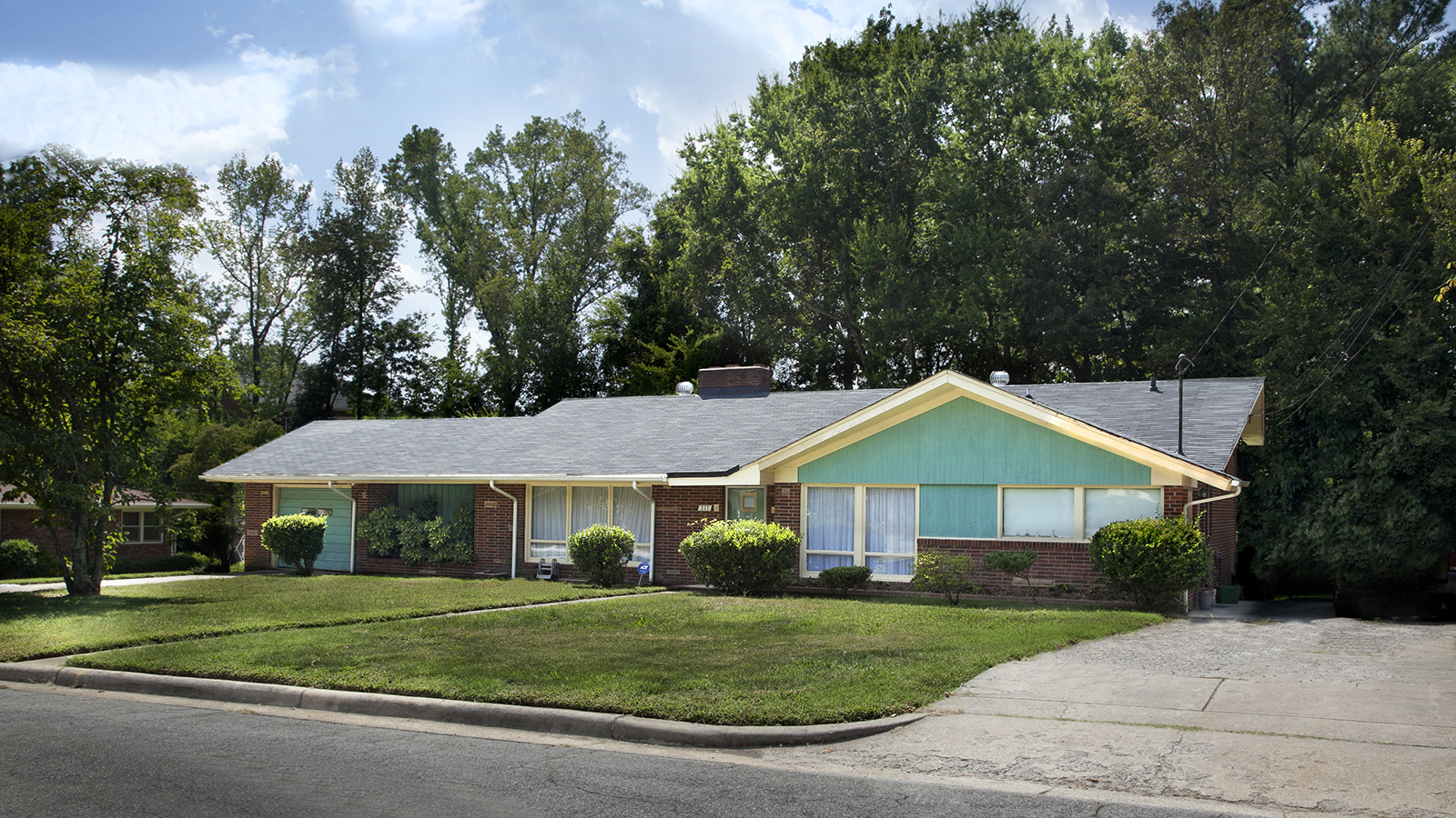 Madonna Acres Historic District