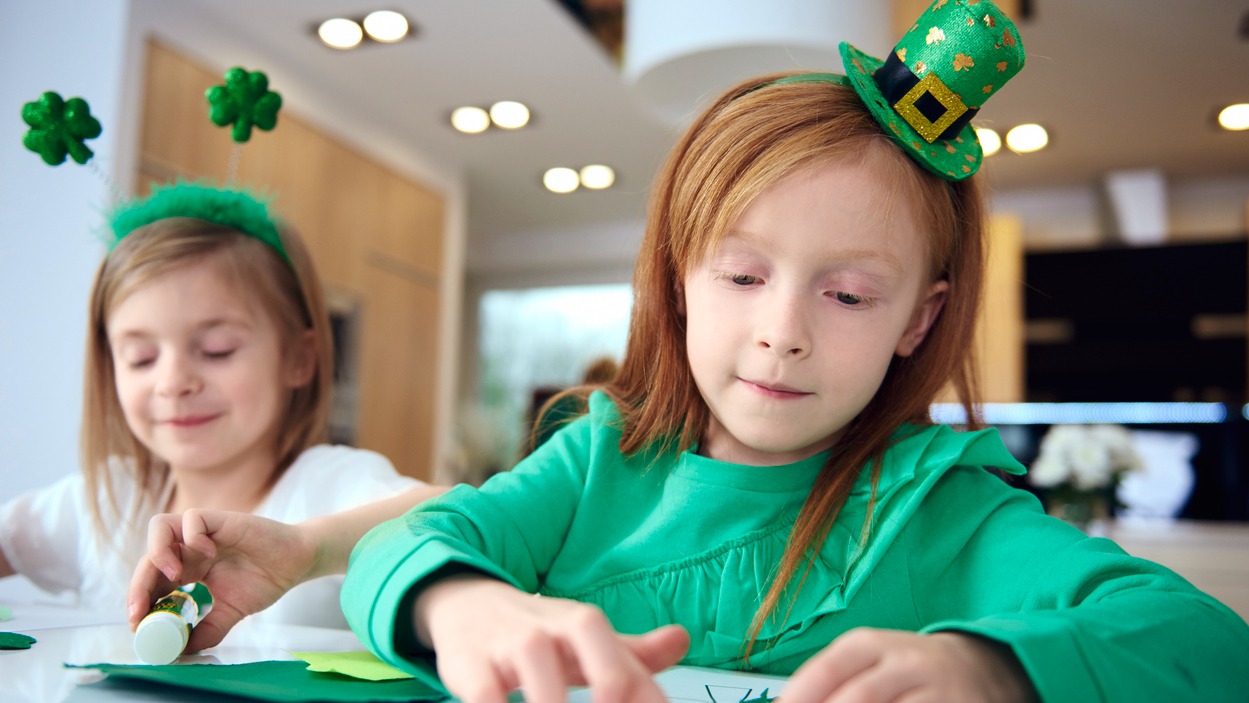 children doing crafts for st.patricks day