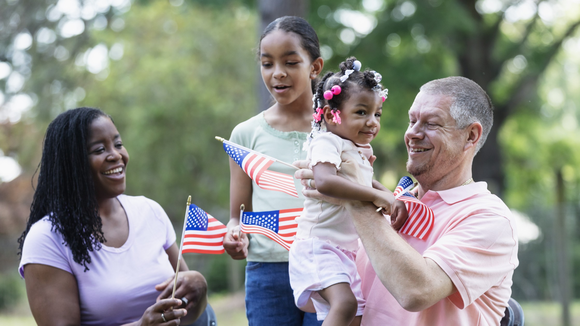 An image of a family celebrating the Fourth of July