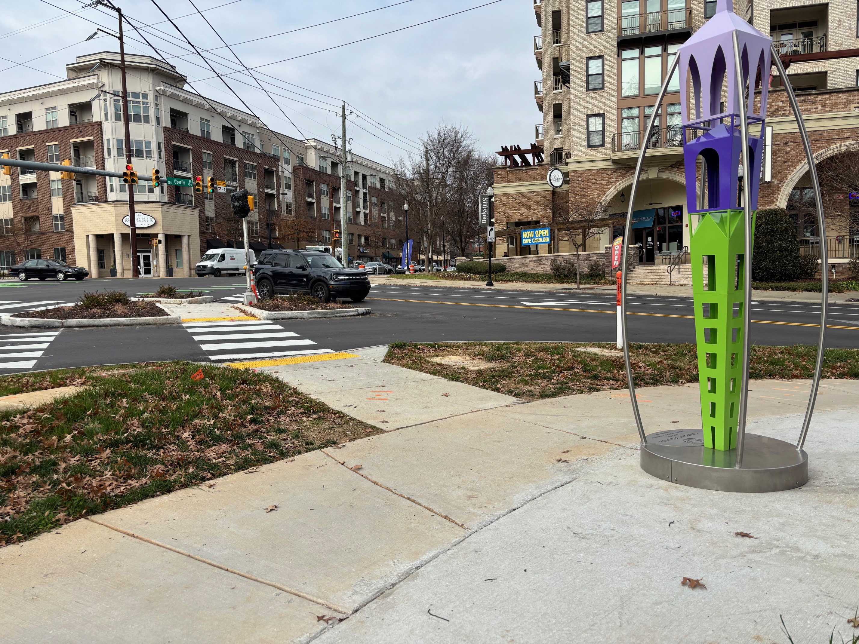 art on Oberlin Rd