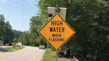 flood sign road