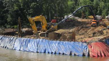 East Neuse River Construction Equipment