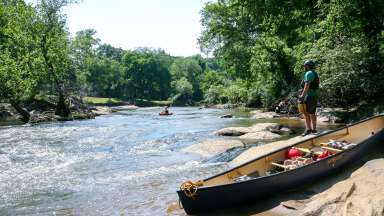 the Neuse river and people canoeing