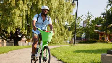 e-bike rider