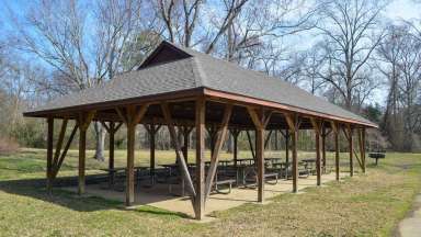 a shelter with tables at Brentwood park
