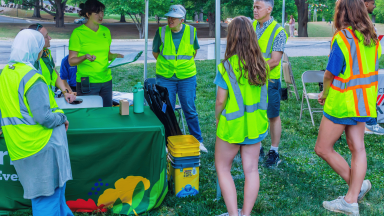 Group of people volunteering