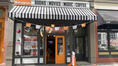Entrance of Newsagents news stand