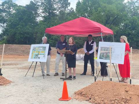 photo of mayor baldwin speaking at groundbreaking ceremony