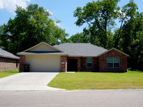 This image shows a detached house.