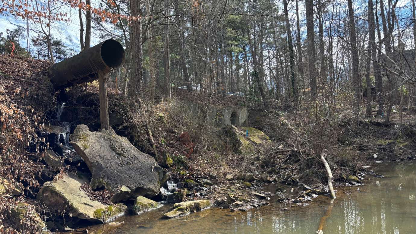 Camp Pond Dam