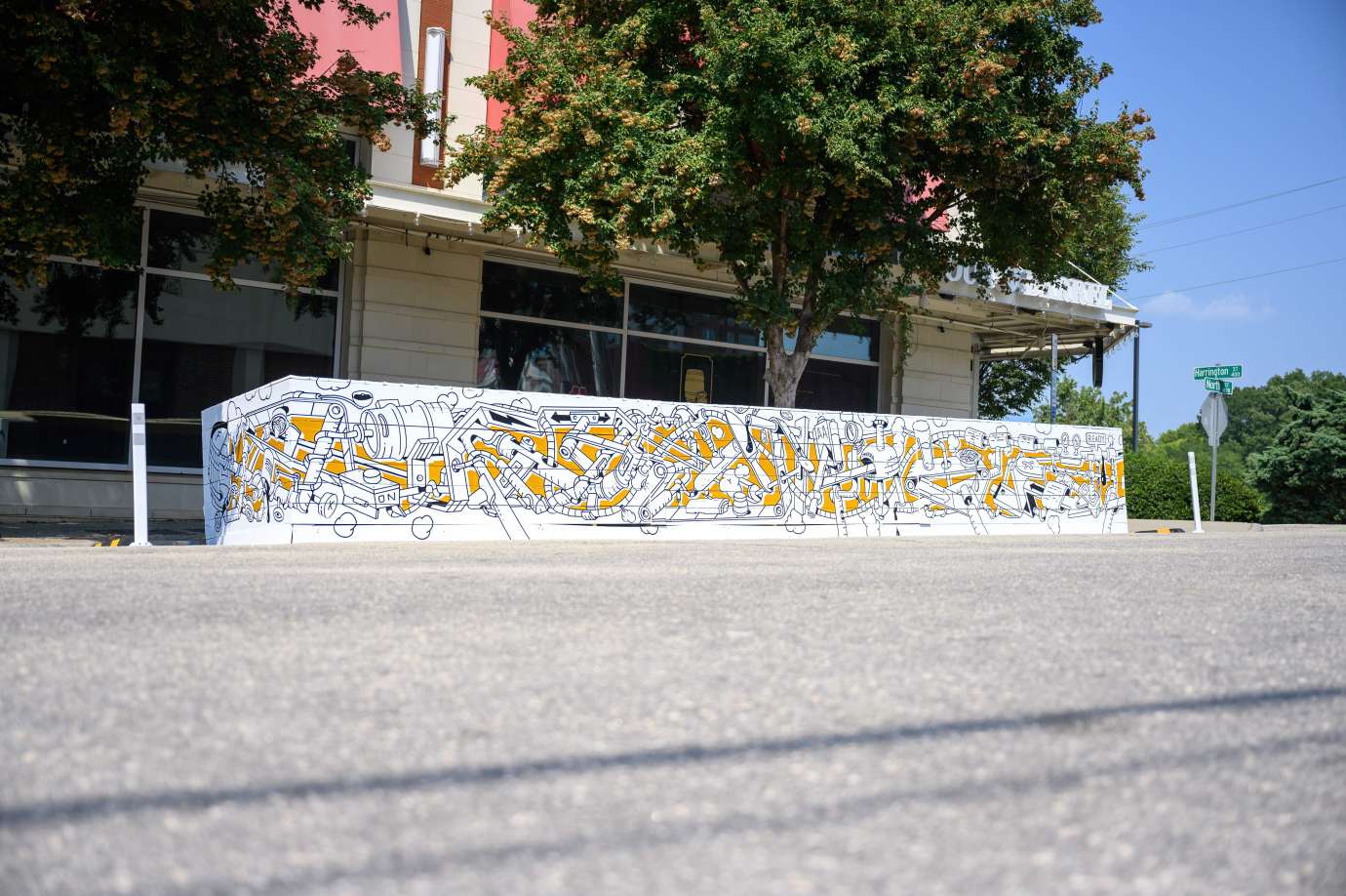 Mural on streetry