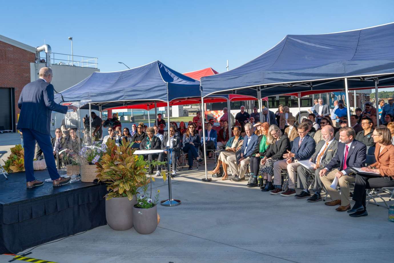Crowd gathers for bioenergy ribbon cutting