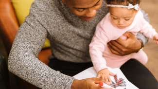 father coloring with daughter 